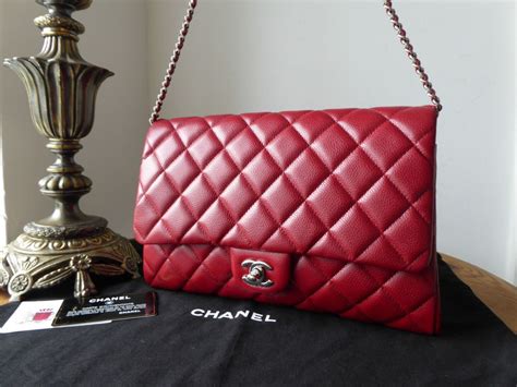 chanel clutch caviar red|Chanel Clutches .